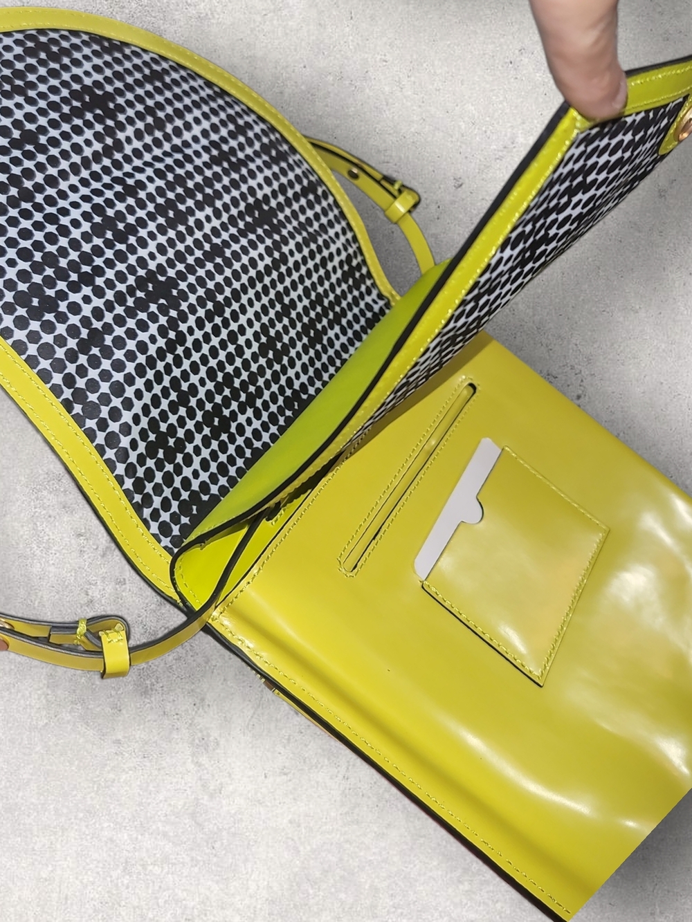 Kate Spade Saturday 2 Way Lime Green Crossbody Bag EUC - Picture 10 of 11